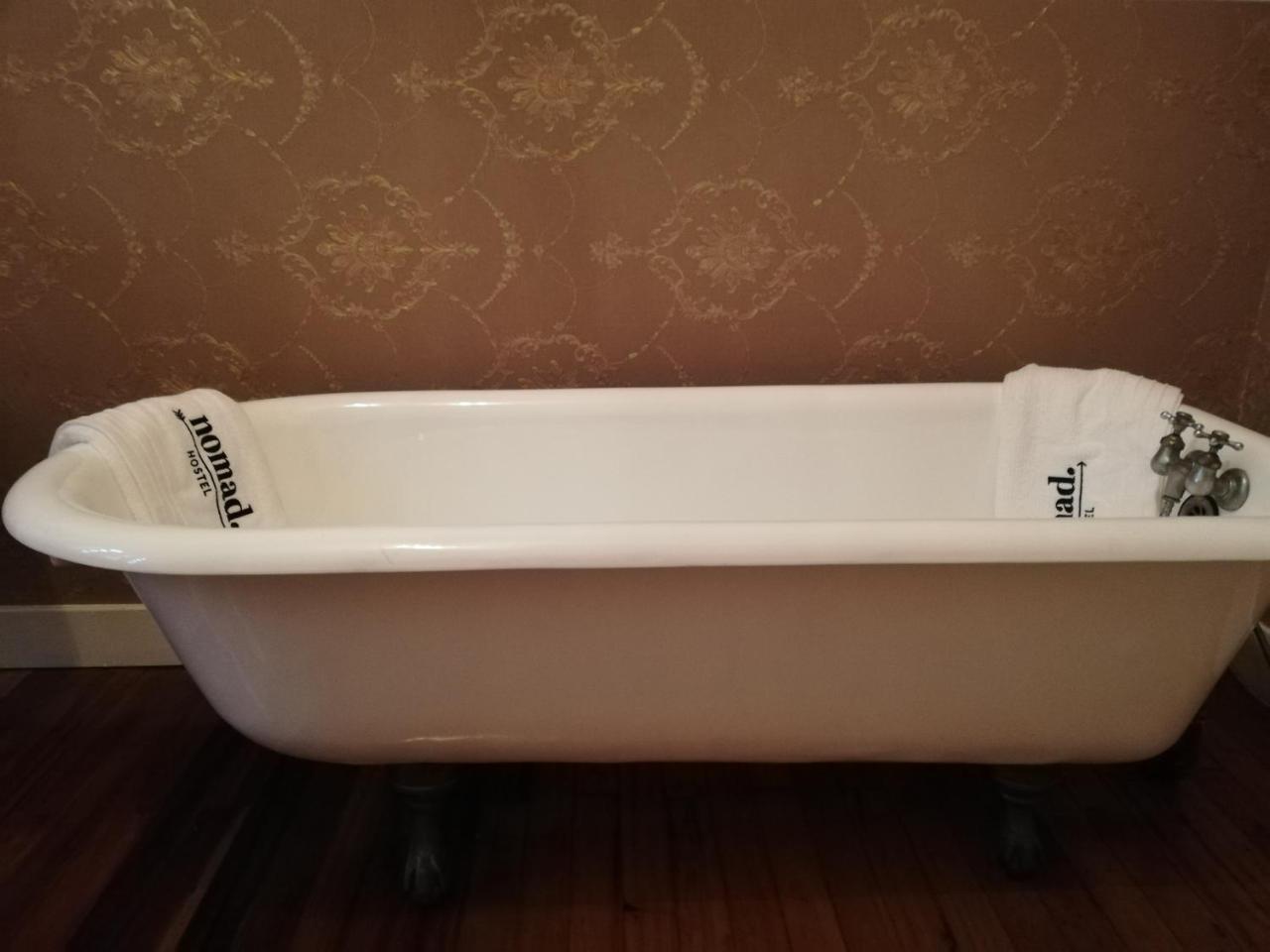 Nomad Hostel Медельин Экстерьер фото